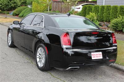 2018 Chrysler 300 Series Touring   - Photo 7 - Seattle, WA 98103