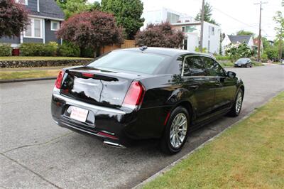 2018 Chrysler 300 Series Touring   - Photo 5 - Seattle, WA 98103