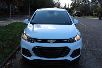 2020 Chevrolet Trax LS   - Photo 2 - Seattle, WA 98103