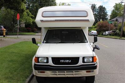 1993 Isuzu Rodeo Motorhome  RV - Photo 2 - Seattle, WA 98103