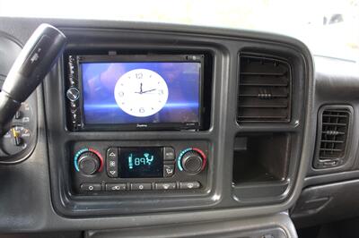 2005 Chevrolet Silverado 1500 Z71   - Photo 14 - Seattle, WA 98103
