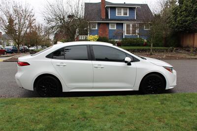 2020 Toyota Corolla LE   - Photo 4 - Seattle, WA 98103