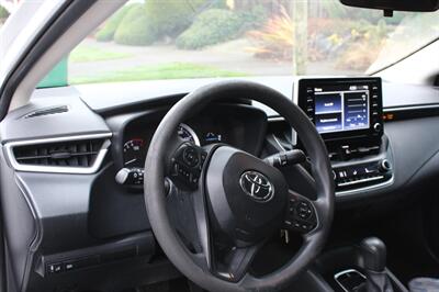 2020 Toyota Corolla LE   - Photo 9 - Seattle, WA 98103