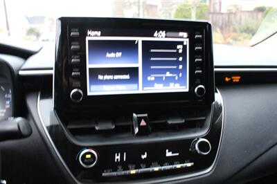 2020 Toyota Corolla LE   - Photo 14 - Seattle, WA 98103
