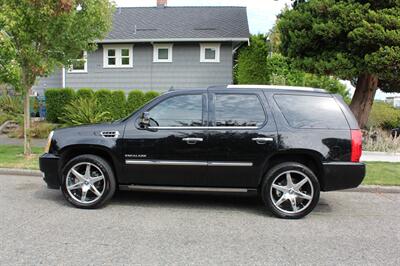 2011 Cadillac Escalade Premium   - Photo 8 - Seattle, WA 98103