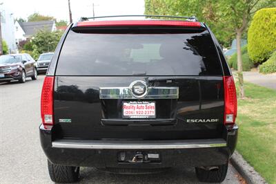 2011 Cadillac Escalade Premium   - Photo 6 - Seattle, WA 98103