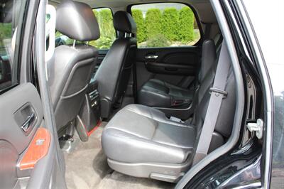 2011 Cadillac Escalade Premium   - Photo 13 - Seattle, WA 98103