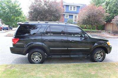 2006 Toyota Sequoia Limited   - Photo 4 - Seattle, WA 98103