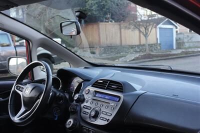 2012 Honda Fit Sport   - Photo 14 - Seattle, WA 98103