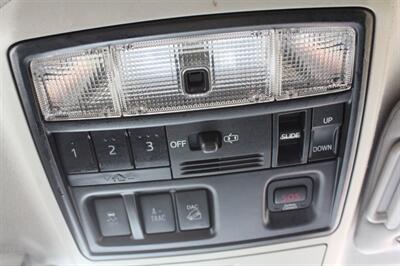 2016 Toyota 4Runner Limited   - Photo 19 - Seattle, WA 98103