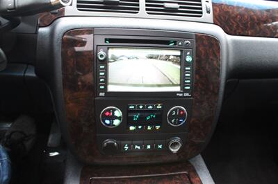 2011 GMC Yukon XL Denali - Photo 14 - Seattle, WA 98103