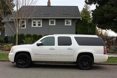 2011 GMC Yukon XL Denali - Photo 8 - Seattle, WA 98103