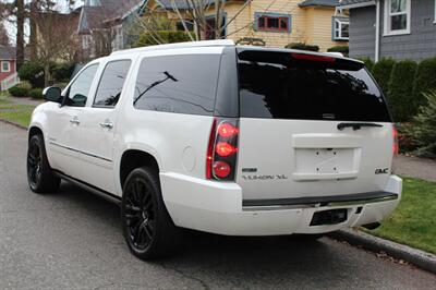 2011 GMC Yukon XL Denali - Photo 7 - Seattle, WA 98103