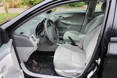 2009 Toyota Corolla LE   - Photo 9 - Seattle, WA 98103