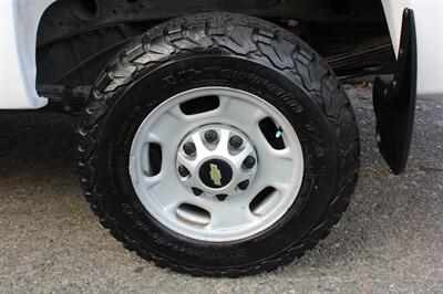 2011 Chevrolet Silverado 2500HD Work Truck   - Photo 9 - Seattle, WA 98103