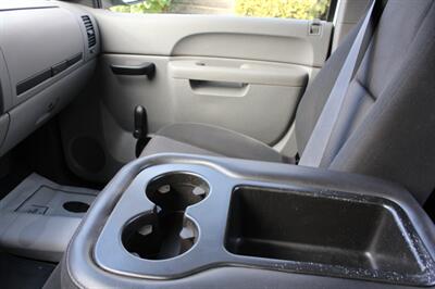2011 Chevrolet Silverado 2500HD Work Truck   - Photo 12 - Seattle, WA 98103
