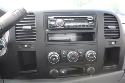 2011 Chevrolet Silverado 2500HD Work Truck   - Photo 11 - Seattle, WA 98103