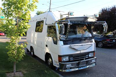 1994 Mitsubishi Canter Fuso   - Photo 3 - Seattle, WA 98103