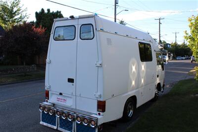 1994 Mitsubishi Canter Fuso   - Photo 5 - Seattle, WA 98103