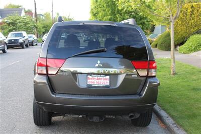 2011 Mitsubishi Endeavor SE   - Photo 6 - Seattle, WA 98103