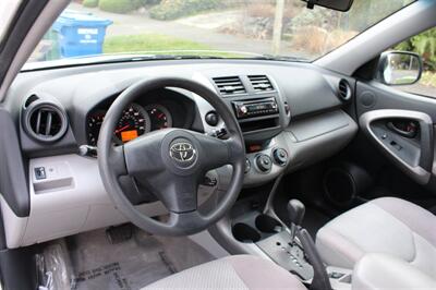 2006 Toyota RAV4   - Photo 11 - Seattle, WA 98103