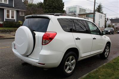 2006 Toyota RAV4   - Photo 3 - Seattle, WA 98103