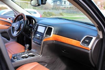 2013 Jeep Grand Cherokee Overland   - Photo 17 - Seattle, WA 98103