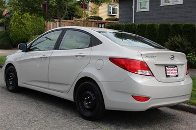 2017 Hyundai ACCENT SE   - Photo 7 - Seattle, WA 98103