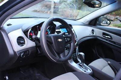 2012 Chevrolet Cruze LS   - Photo 11 - Seattle, WA 98103