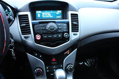 2012 Chevrolet Cruze LS   - Photo 13 - Seattle, WA 98103