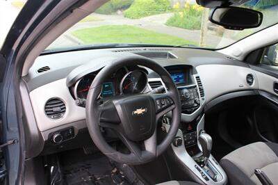 2012 Chevrolet Cruze LS   - Photo 15 - Seattle, WA 98103