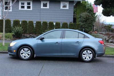 2012 Chevrolet Cruze LS   - Photo 10 - Seattle, WA 98103
