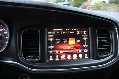 2016 Dodge Charger SXT   - Photo 15 - Seattle, WA 98103