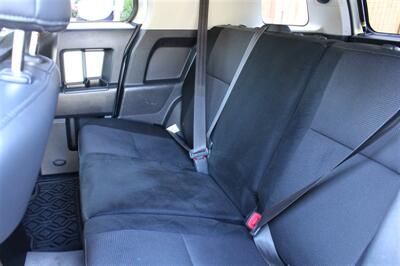 2007 Toyota FJ Cruiser   - Photo 12 - Seattle, WA 98103