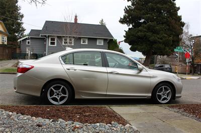 2014 Honda Accord Plug-In   - Photo 4 - Seattle, WA 98103