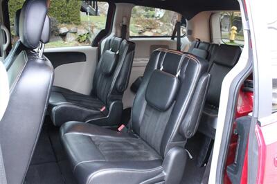 2014 Dodge Grand Caravan SXT 30th Anniversary   - Photo 10 - Seattle, WA 98103