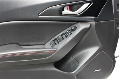 2016 Mazda Mazda3 i Grand Touring   - Photo 13 - Seattle, WA 98103