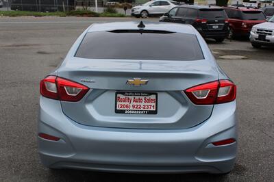 2018 Chevrolet Cruze LS Auto - Photo 6 - Mt.Vernon, WA 98273