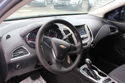2018 Chevrolet Cruze LS Auto - Photo 9 - Mt.Vernon, WA 98273