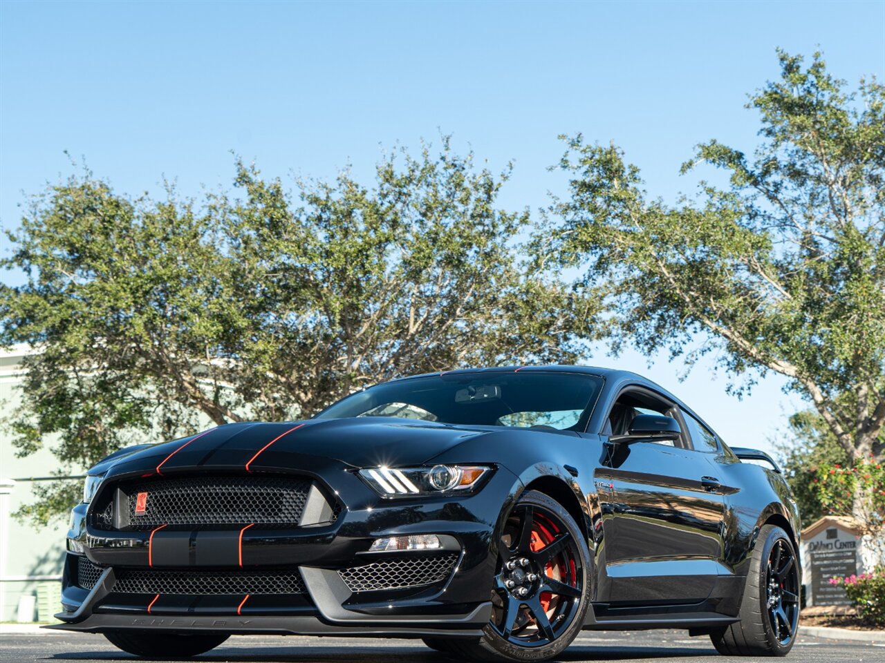 2017 Ford Mustang Shelby GT350   - Photo 47 - Bonita Springs, FL 34134