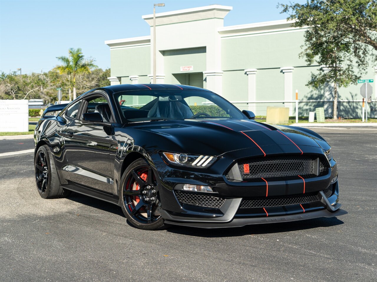 2017 Ford Mustang Shelby GT350   - Photo 26 - Bonita Springs, FL 34134