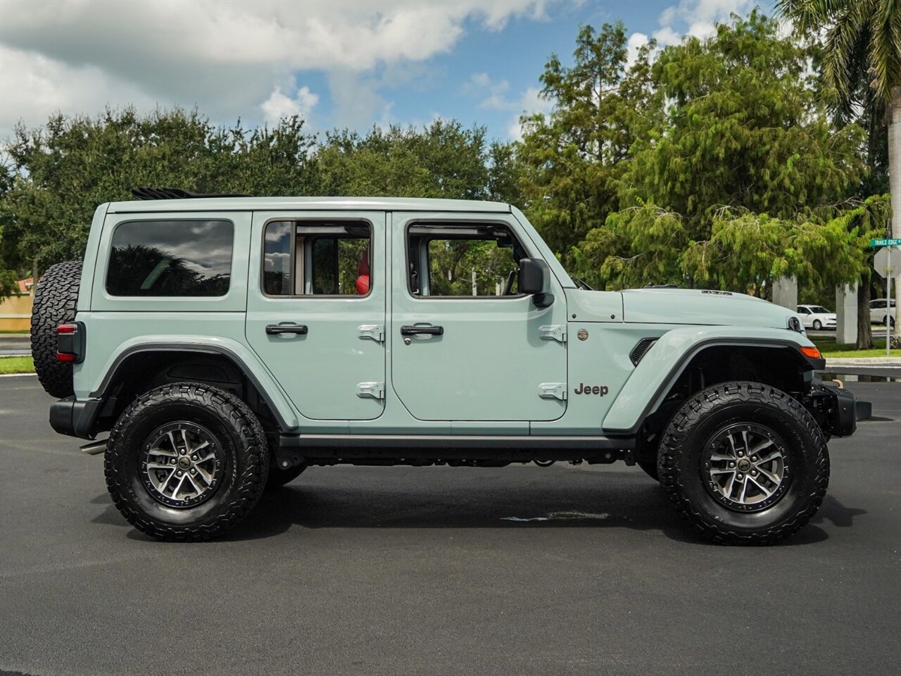 2024 Jeep Wrangler Rubicon 392   - Photo 73 - Bonita Springs, FL 34134