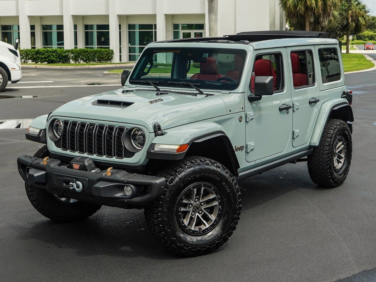 2024 Jeep Wrangler Rubicon 392   - Photo 12 - Bonita Springs, FL 34134