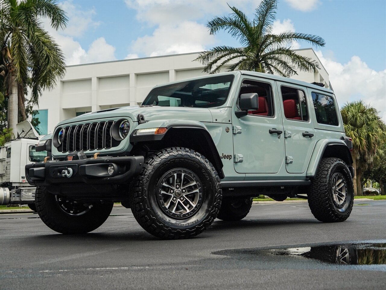 2024 Jeep Wrangler Rubicon 392   - Photo 13 - Bonita Springs, FL 34134