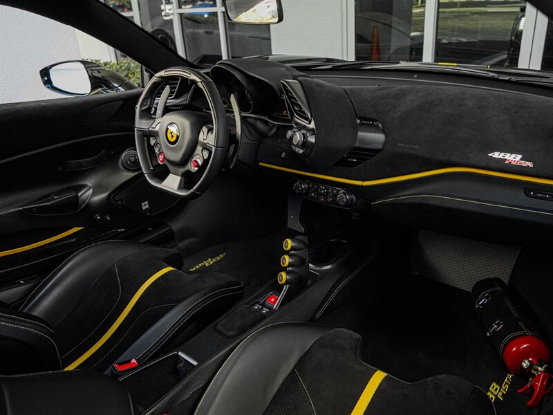 2020 Ferrari 488 Pista - Photo 28 - Bonita Springs, FL 34134
