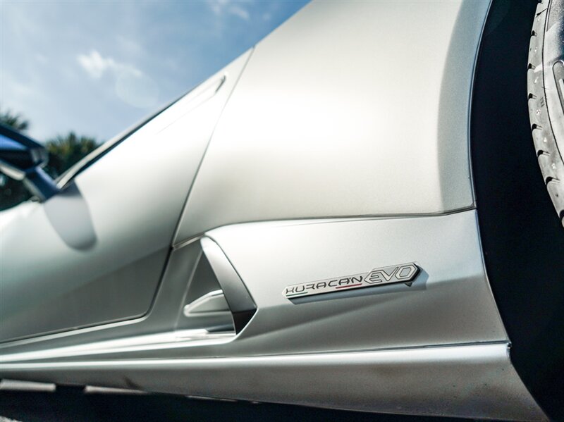 2020 Lamborghini Huracan LP 640-4 EVO - Photo 10 - Bonita Springs, FL 34134