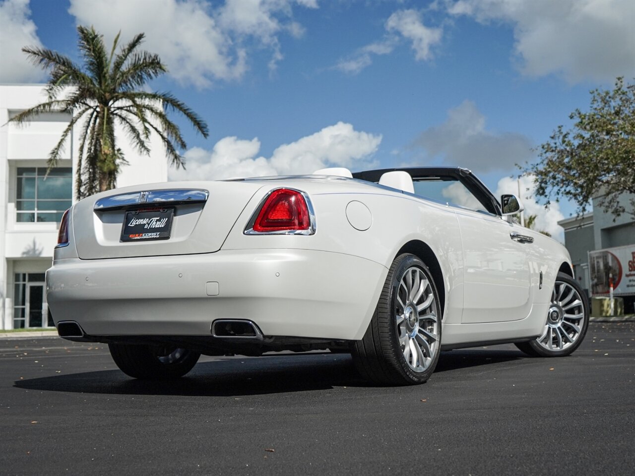 2017 Rolls-Royce Dawn   - Photo 62 - Bonita Springs, FL 34134