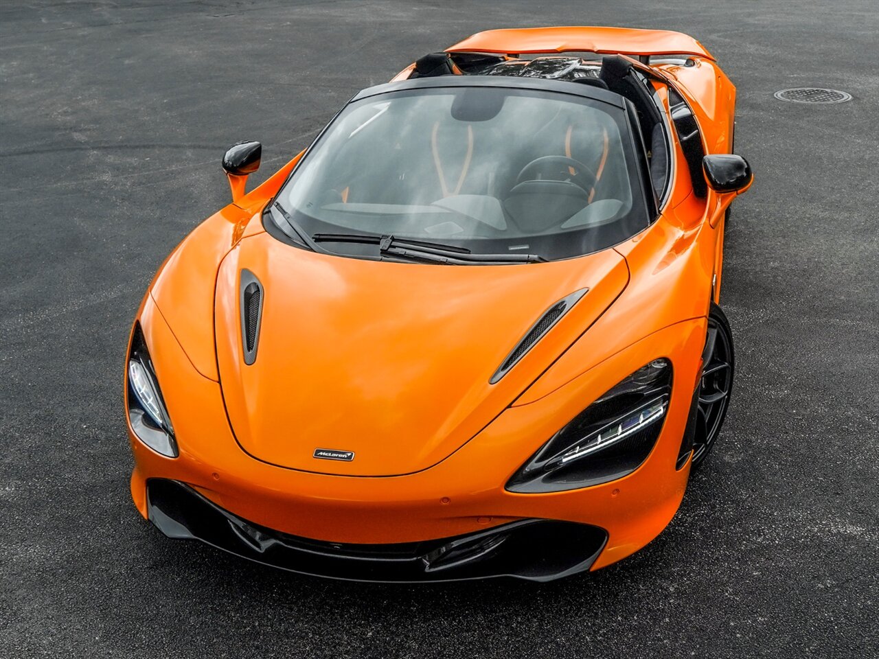 2020 McLaren 720S Spider Performance   - Photo 11 - Bonita Springs, FL 34134