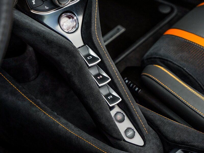 2020 McLaren 720S Spider Performance - Photo 18 - Bonita Springs, FL 34134