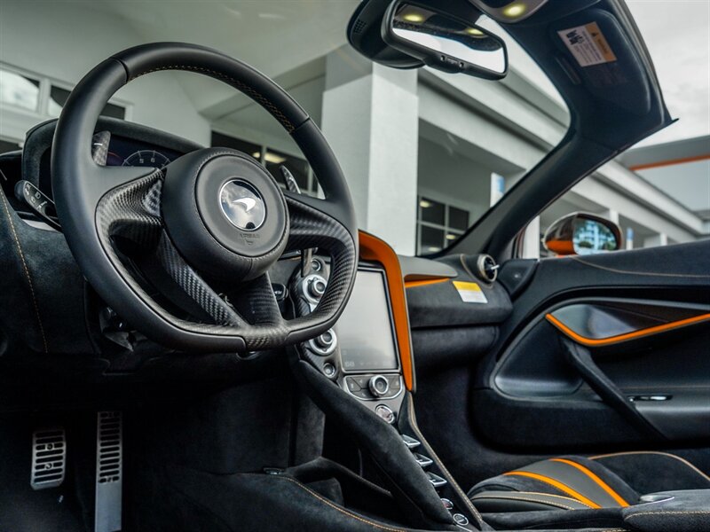 2020 McLaren 720S Spider Performance - Photo 15 - Bonita Springs, FL 34134